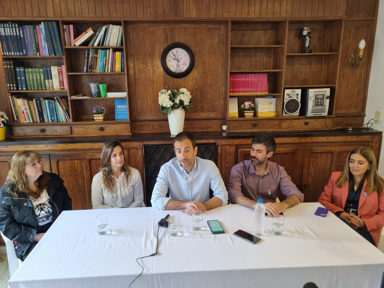 Sin inconvenientes comenzó la jornada electoral en Junín
