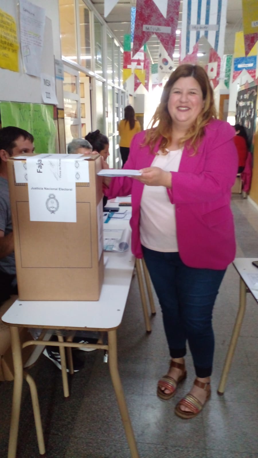 Sierra: «Este domingo se define el futuro de la patria»