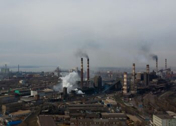 El cambio climático agrava la crisis del  hambre y la educación de los más pequeños