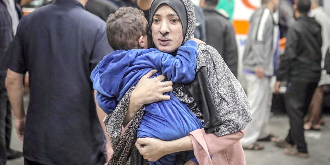 Tropas israelíes tomaron por  asalto el mayor hospital de Gaza