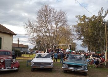 Fin de semana de autos históricos por el 16º encuentro de Chevrolet