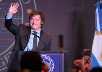 Milei: «Hoy comienza la reconstrucción de la Argentina»
