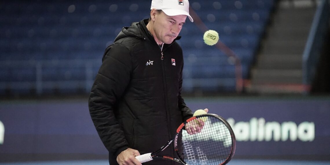 Guillermo Coria continuará como capitán de la Copa Davis