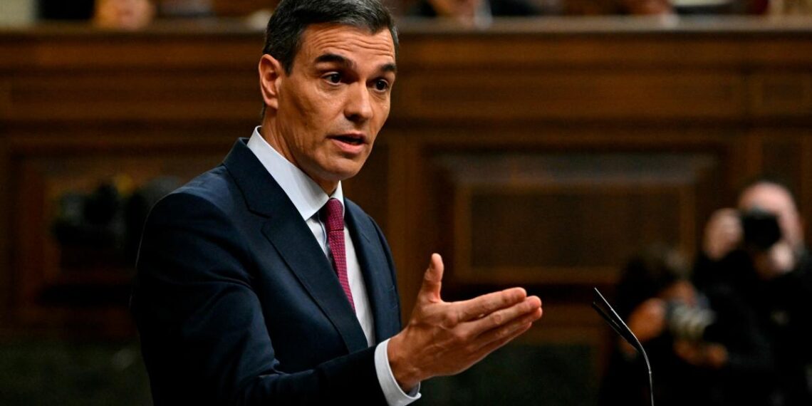Sánchez se erige en «muro» contra la «derecha retrógrada» del PP y Vox