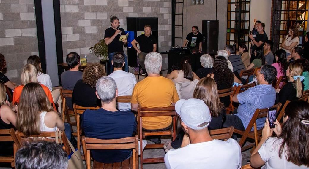 En un emotivo encuentro se presentó “Crónicas de lo no dicho – Proyecto de vida”