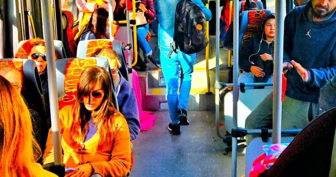 Más de 113 mil pasajeros utilizaron el colectivo en octubre
