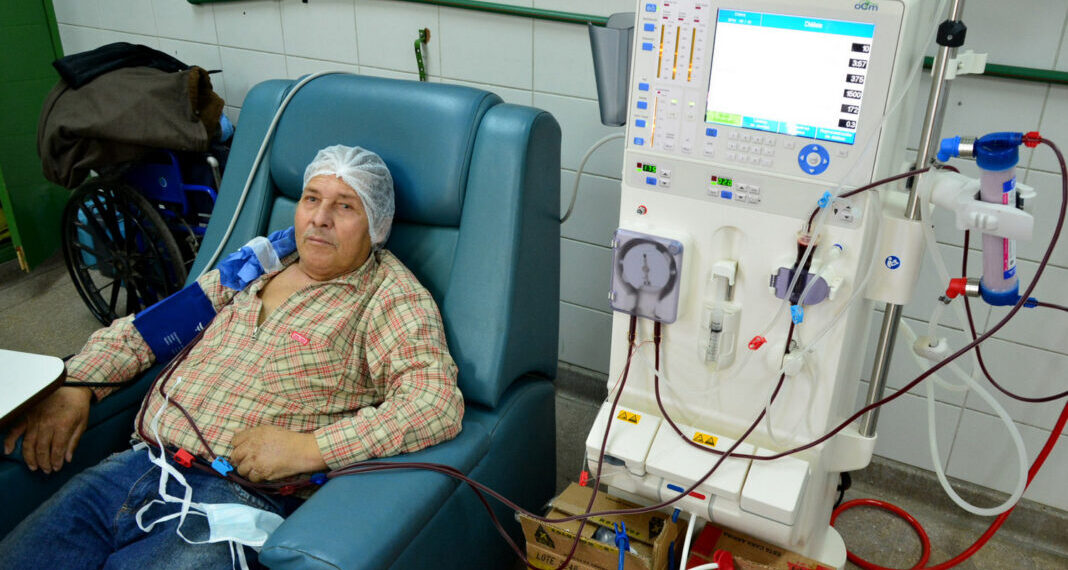Alertan por la falta de insumos médicos para los tratamientos de diálisis