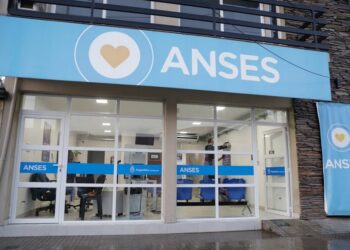 El lunes entra en vigencia la devolución del IVA para  más de 2,5 millones de trabajadores informales