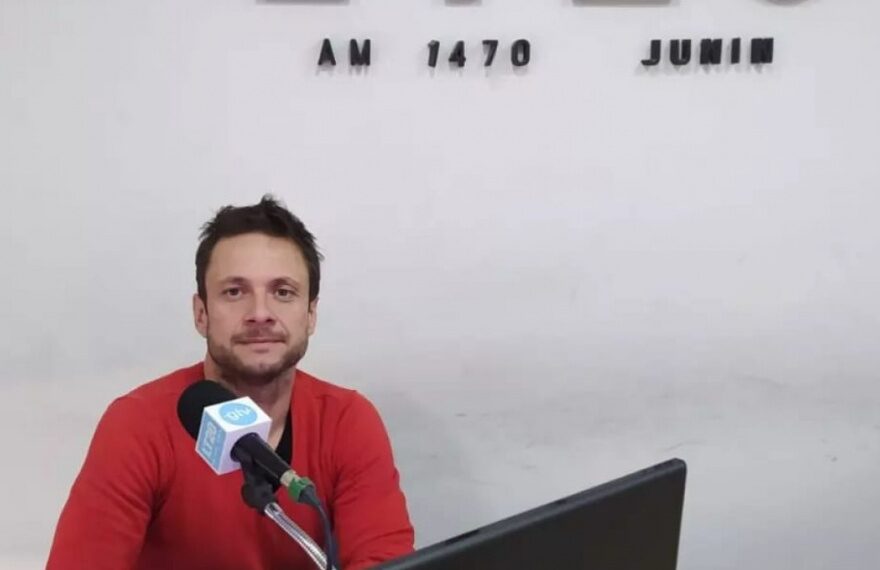 Llovet cruzó a Kicillof y apuntó que a Junín «se lo discrimina» con el transporte público