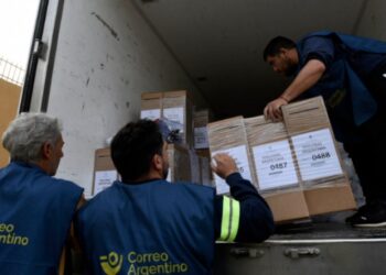 La Justicia Electoral advirtió que la Libertad Avanza ha presentado boletas insuficientes