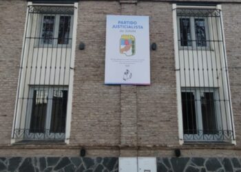 Dirigentes del PJ organizan una auto convocatoria partidaria