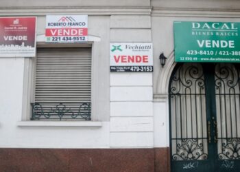 Mercado inmobiliario estancado por el clima político nacional