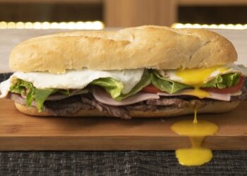 El mejor sándwich de lomito… preparado en casa