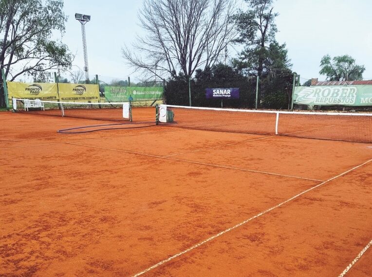 Comienza un nuevo torneo femenino de tenis