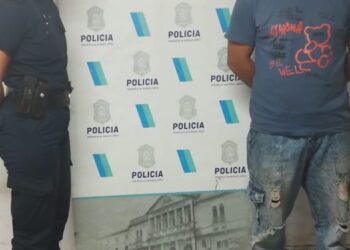 Un sujeto fue aprehendido tras intentar pagar con una aplicación trucha
