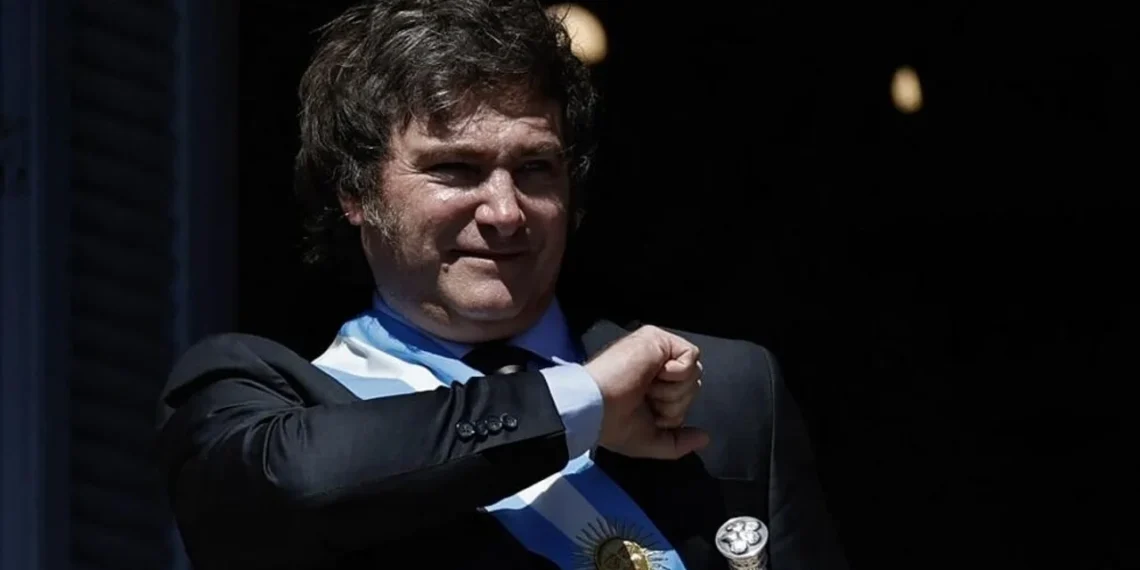 Presentaron el primer amparo ante la Justicia contra el DNU de Milei