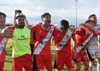 Deportivo Maipú y Deportivo Riestra definen el segundo ascenso a la Liga Profesional
