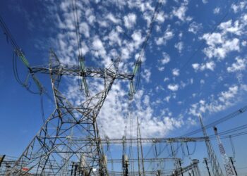 Verano: implementarán un plan para evitar cortes  del servicio eléctrico en distritos bonaerenses