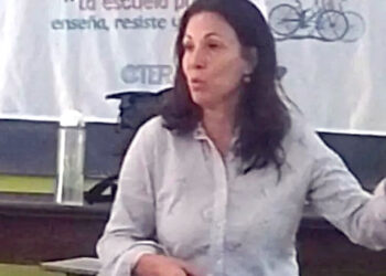 SUTEBA Junín respaldó el rechazo del  Frente Gremial Docente al DNU de Milei