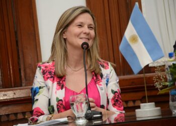 Gentile asumió y dejó un mensaje de unidad para 9 de Julio