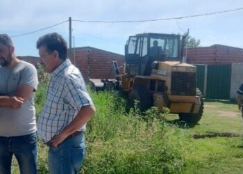 Ponen en marcha el plan de limpieza y ordenamiento de calles en Bragado