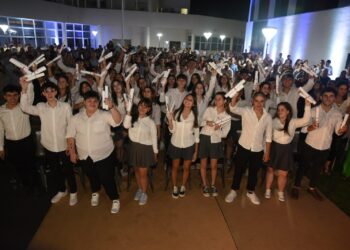 Primera promoción de la Secundaria de la UNNOBA