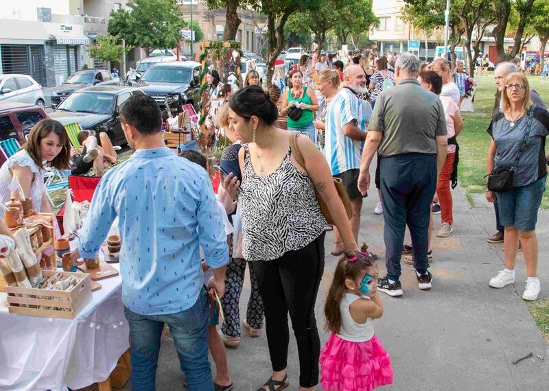 Llega la Feria Navideña, con más de 120 emprendedores