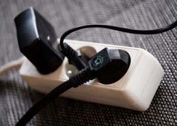 Cómo evitar accidentes eléctricos en el hogar