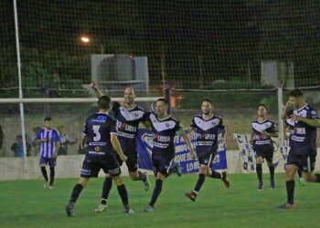 Villa venció a Newbery en la primera final