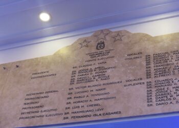 La AFA inauguró una placa  por el Mundial de Qatar 2022