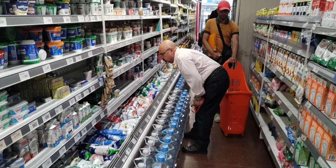 La inflación de noviembre fue del 12,8% y la interanual alcanzó el 160,9%