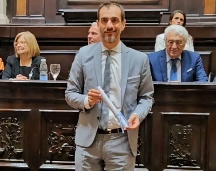 Petrecca recibió el diploma como intendente electo de Junín