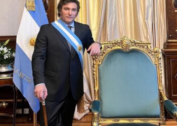 A poco de asumir, Milei sacude el tablero político y empresario