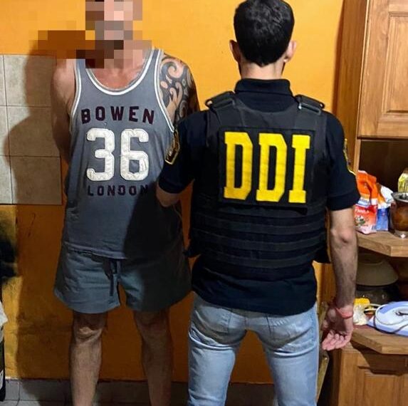 Detuvieron a un hombre que intentó robar un camión en Junín