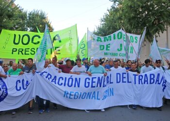 El comunicado leído en la plaza