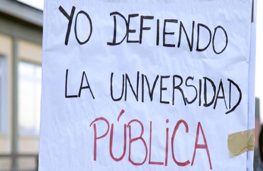 Mary Michel consideró “inconstitucional” que se arancele la universidad para los extranjeros