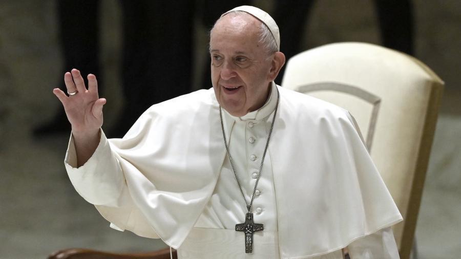 El Papa dijo que está «listo» para «empezar un diálogo» con Milei