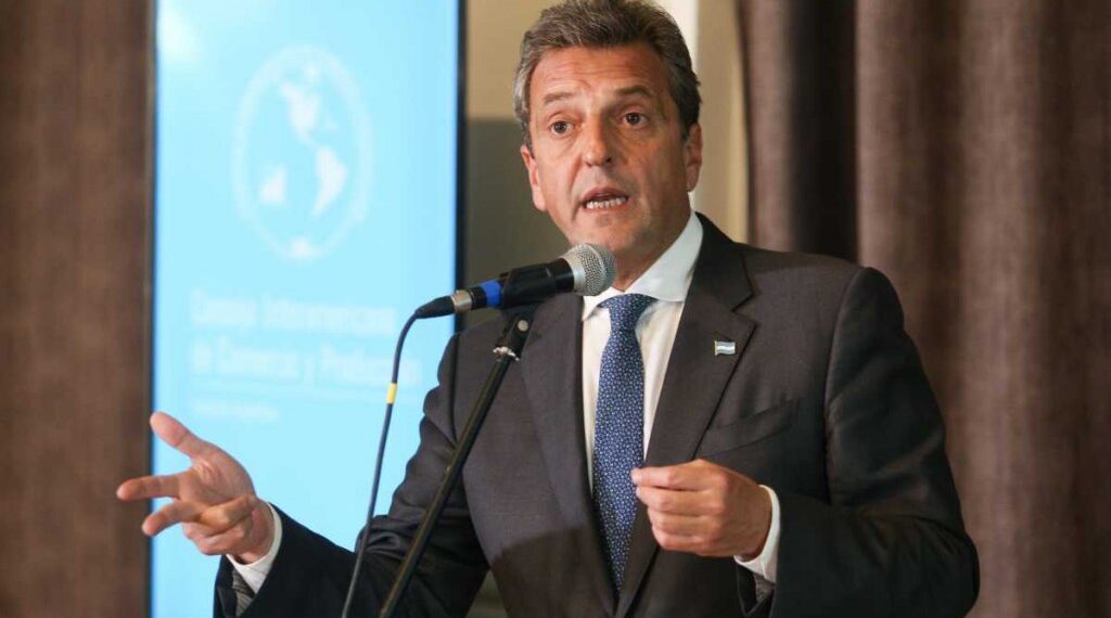 Massa: «Restituyen Ganancias para darle una limosna a los gobernadores»