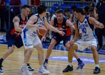 Argentino empezó el año con una nueva derrota