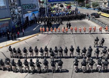 Con marchas y protestas, se cumple el paro en rechazo a las políticas del Gobierno