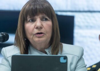 Bullrich: “Moyano que los lleve a upa si quiere, nosotros vamos a cumplir el protocolo»