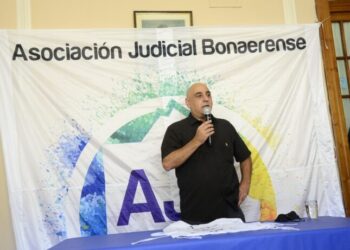 Judiciales se suman al pedido de reapertura de paritarias