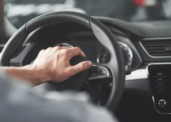Ola de calor: cuatro trucos para enfriar el motor del auto