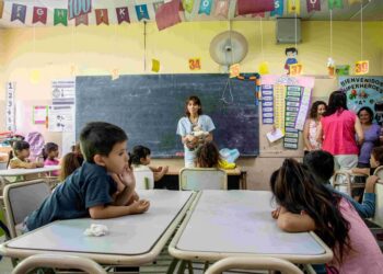 Charla sobre tenencia responsable de mascotas