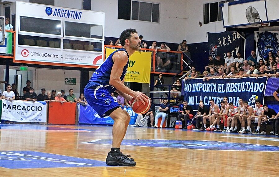 Con el debut del mexicano Garibay, Argentino abre el año