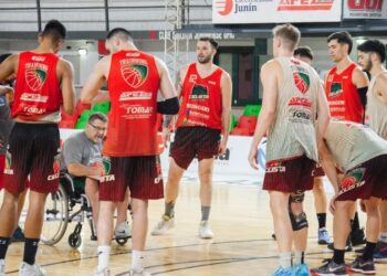 Ciclista abre el 2024 ante Villa Mitre