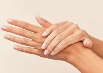 Cómo mantener tus uñas impecables y saludables