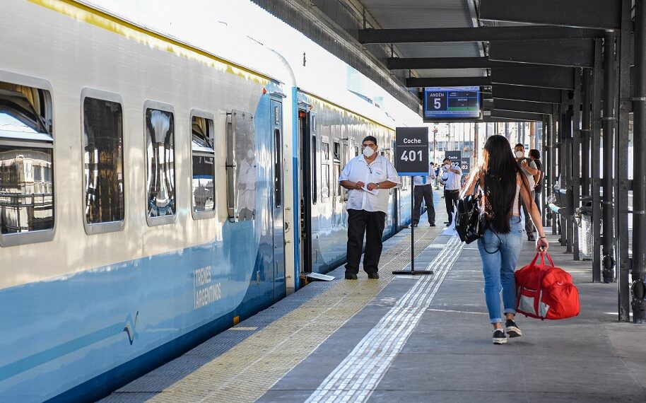 Fuerte suba del boleto de tren Junín-Retiro, al inicio de la venta de pasajes para marzo