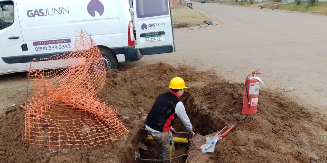 Recuerdan las medidas para tareas de excavación y  movimiento de suelos en proximidades de cañerías de gas