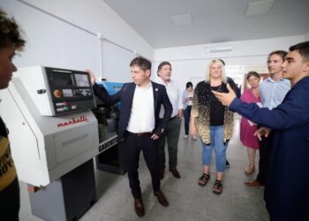 Kicillof: «Intentan aplicar un modelo que nos transforme en un país vulnerable»